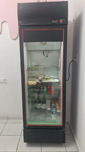 Geladeira vertical