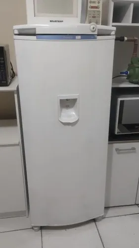 Geladeira Consul 32o L degelo seco entrego ler anúncio