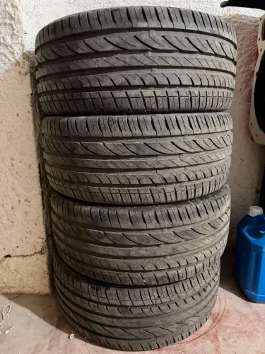 Pneus novo sem uso! 195/35 Aro 18