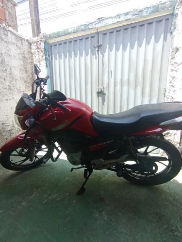 ALUGO/VENDO TITAN 160