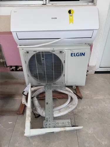 AR CONDICIONADO SPLIT ELGIN 18OOO BTUS