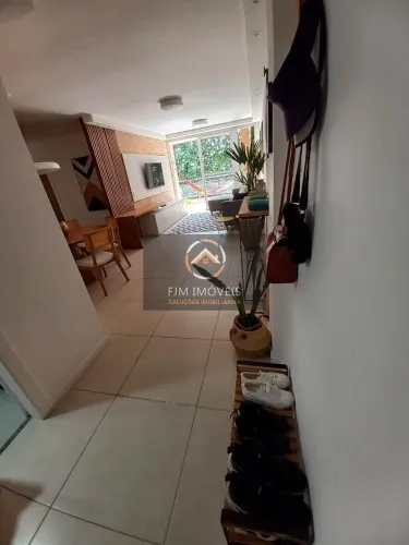 FJM Imóveis vende: Apartamento condomínio Wave Exclusive em Camboinhas .