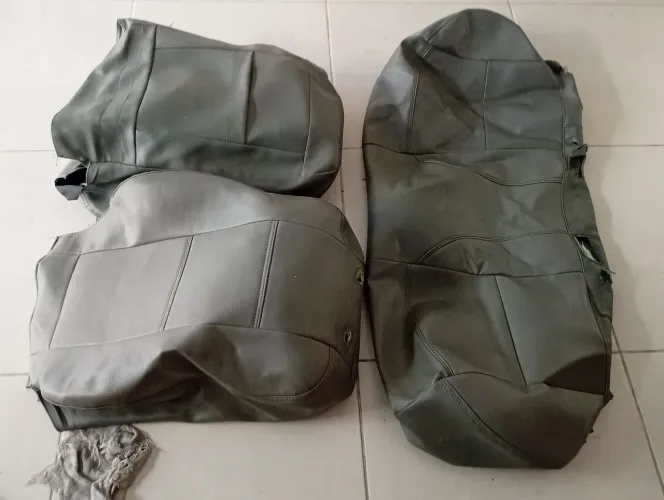 Capas de couro sintético para o CoRROLa 21 a 26 em perfeito estado