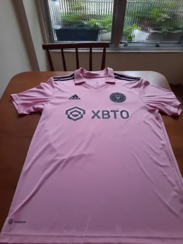 Camisas de futebol ?( Originais) 150( cada)
