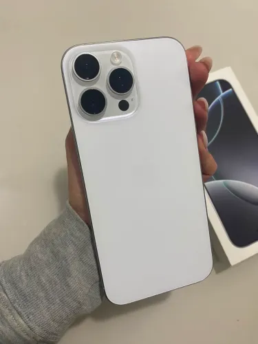 iPhone 16 Pro Max 256gb