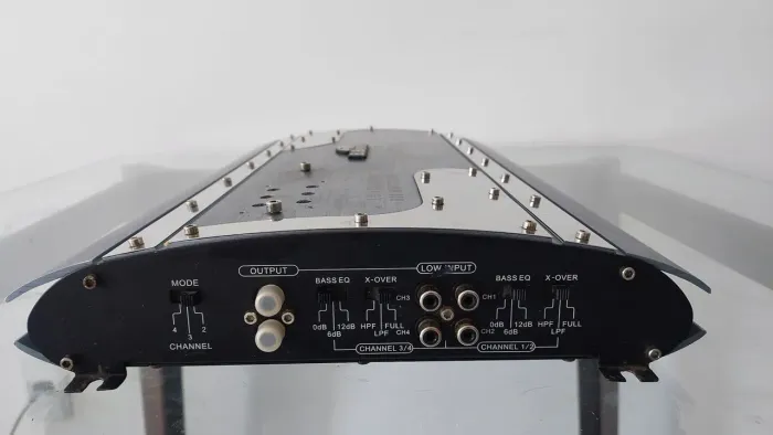 MÓDULO DE SOM AUTOMOTIVO B.BUSTER 2.400W FUNCIONANDO
