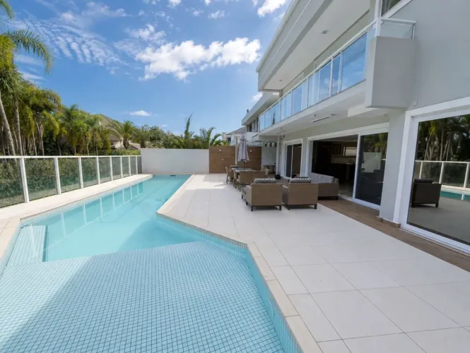 Casa para Locação em Florianópolis, JURERE INTERNACIONAL, 7 dormitórios, 6 suítes, 8 banhe
