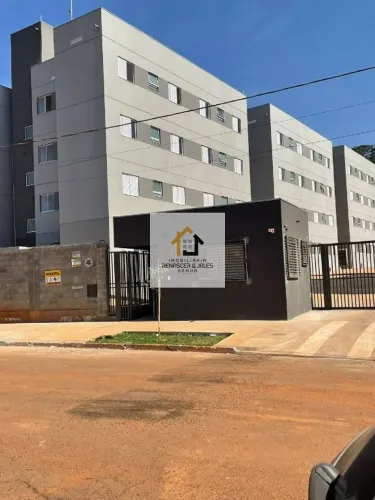 Apartamento com 2 dormitórios para alugar, 45 m² por R$ 1.228,00/mês - Residencial São Tho