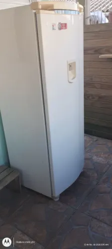 Geladeira com defeito no motor 