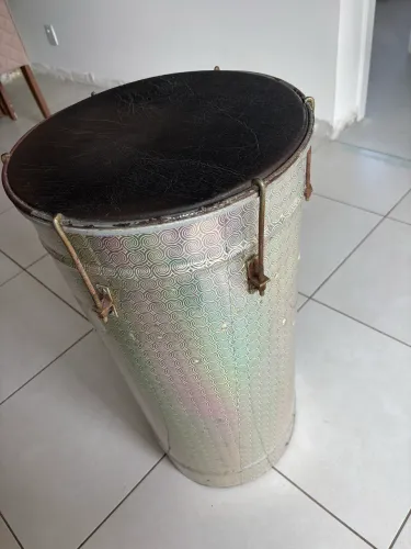 Instrumento - Surdo