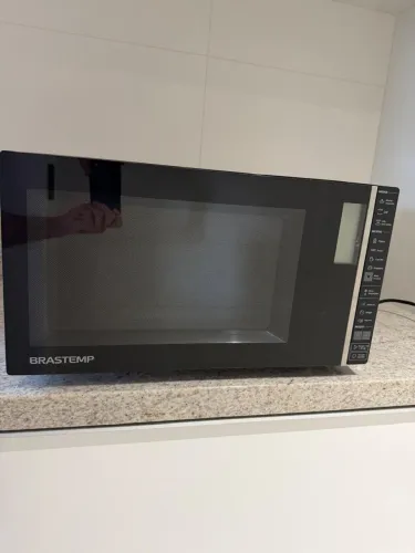 Micro-ondas Brastemp 32 L com Grill - Preto - 127V