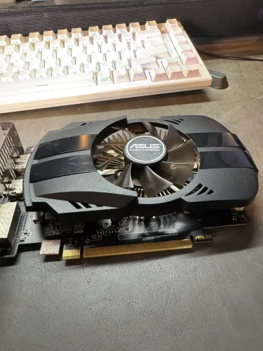 Placa de vídeo Asus 1050 TI