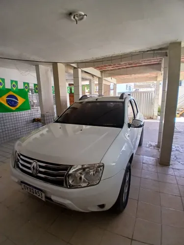 Renault Duster Dynamique 2.0 Hi-flex 16V Aut. 2014