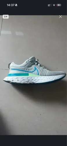 Nike react 42