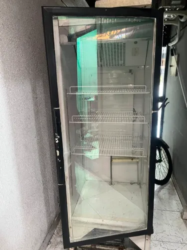 Refrigerador precisa manutenção