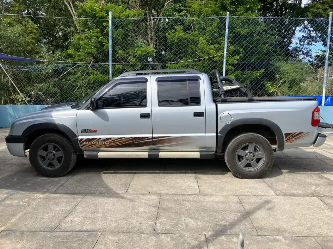 Chevrolet S10 Pick-up Rodeio 2.8 TDI 4X4 CD Dies. 2011