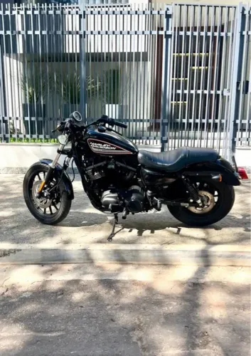 Harley Davidson 883R