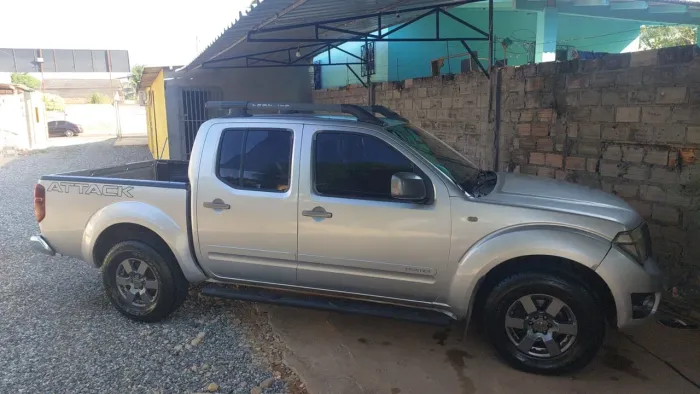 Nissan Frontier SV AT. CD 4X4 2.5 TB Dies. Aut. 2016