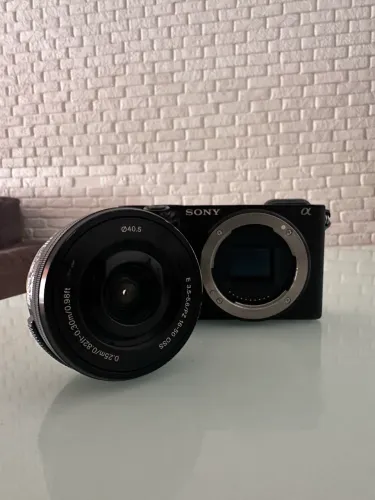 Câmera Sony A6400