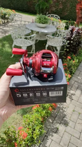 Carretilha Daiwa Salamandura SV TW 103 HL