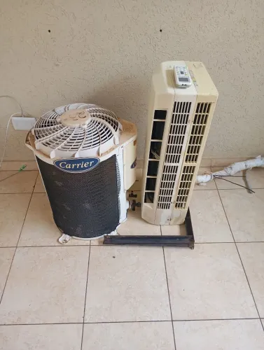 Ar condicionado 9000 BTUs - Oportunidade!!