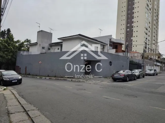 Impecável Casa Comercial para Locação em Guarulhos-SP, Vila Galvão! 4 Quartos, 1 Suíte, 2