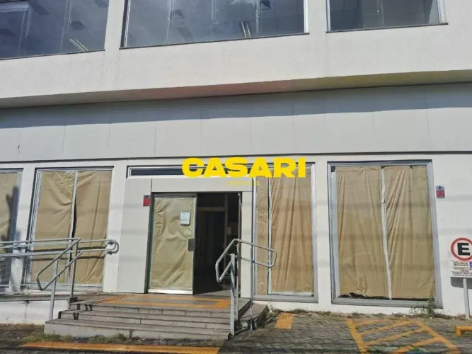 Prédio Comercial à Venda ou Aluguel no Planalto 675 m², Excelente Localização