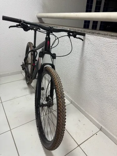 CALOI EXPLORER PRO 29 Tam. M | Deore 1x11