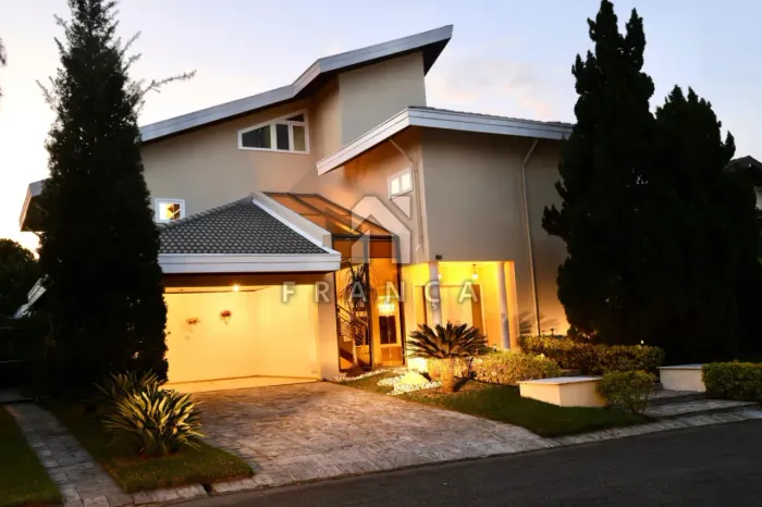 Casa Condomínio em Jacareí