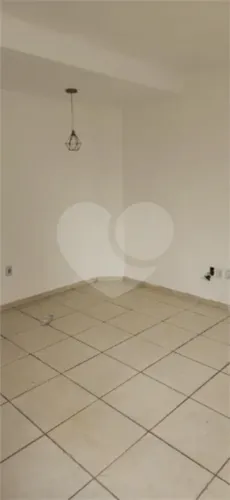 Sobrado com 2 quartos à venda em Jardim ferraz - SP