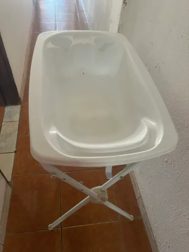 Banheira com suporte burigotto