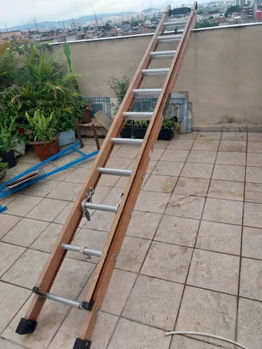 Escada de fibra 6 metros