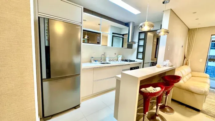 Apartamento para alugar em Florianópolis, Balneário, com 2 quartos, com 75 m², Allure Resi