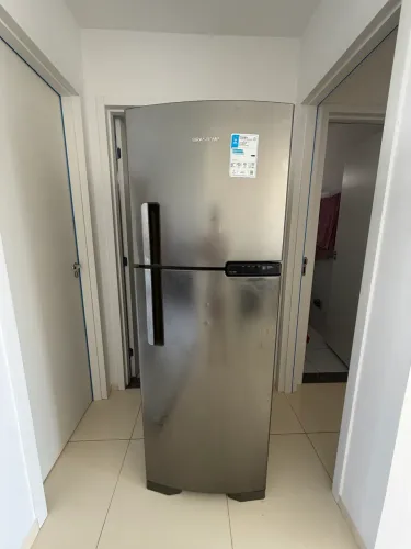 Geladeira Brastemp 1ano e 3meses de uso