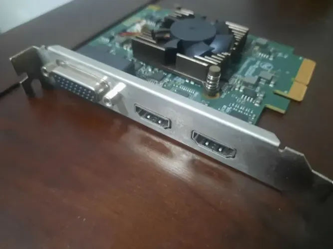 Placa de Captura BlackMagic 4K - VALOR IMPERDÍVEL