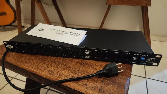 Splitter Dmx 2 Entradas 8 Saídas Amplificador Dmx Lumyna