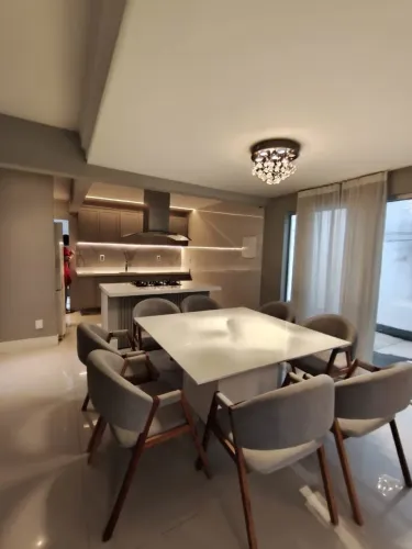 ALUGO CASA DUPLEX DE CONDOMÍNIO NO TURU