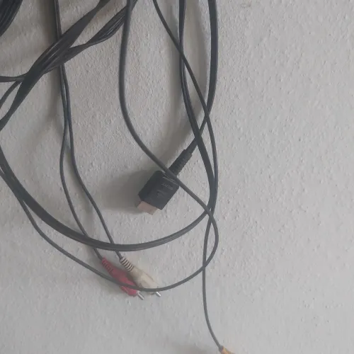 Cabos e pen-drive ps2
