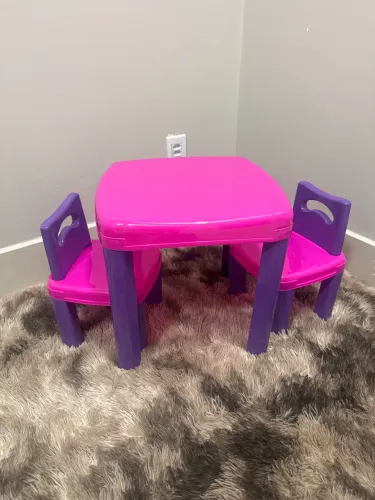 Mesinha infantil 2 cadeiras