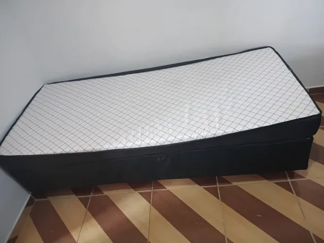 Vende-se cama D33 