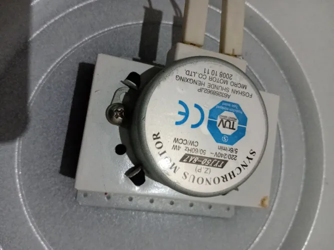 Motor de microondas