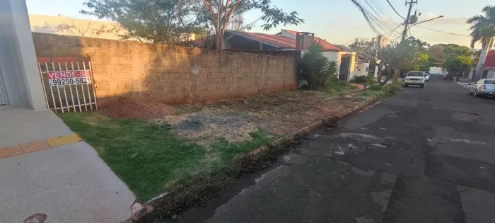 Excelente Terreno no bairro Carandá I Campo Grande - MS 