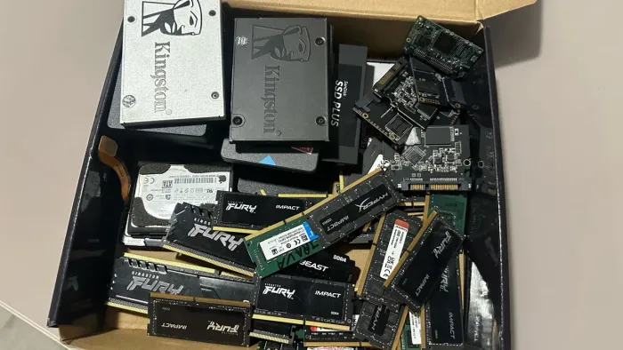 Lote memoria ram e SSD