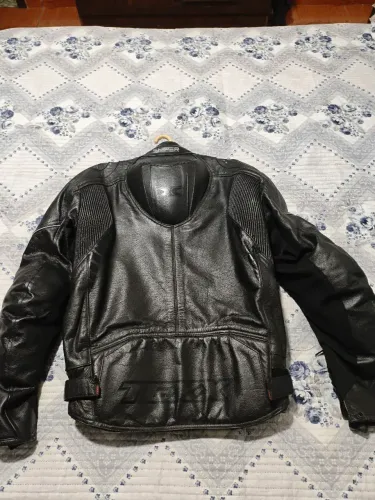 Vendo jaqueta para motociclista