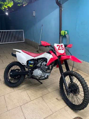 MOTO XR200R 1997