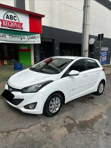 Hyundai HB20 C.style/c.plus 1.6 Flex 16V Aut. 2013