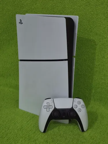PS5 SLIM 1T | GARANTIA 08/26 | ACEITO OLX PAY |