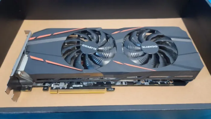 Placa de vídeo GTX 1060 6GB Gibabyte