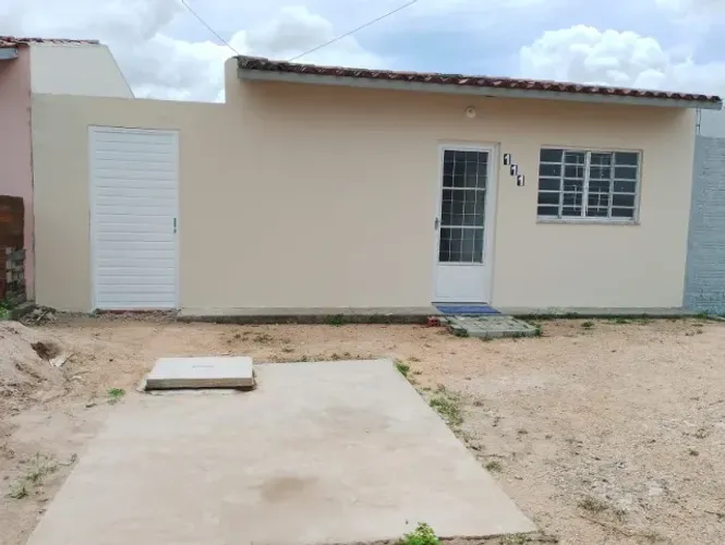 CASA A VENDA NO RESIDENCIAL XIQUE - XIQUE EM CARUARU