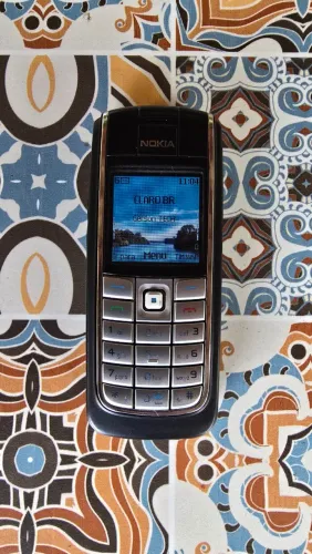 Nokia 6020 Black em Estado de Novo para Colecionadores